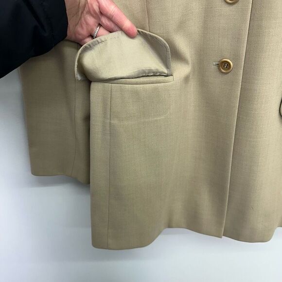 Escada by Margaretha Ley Tan Wool Blend Long Line 5 Button Collarless High Neck - Picture 9 of 9